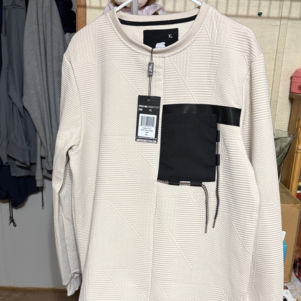 American Stitch Beige Sweater with Black Accent